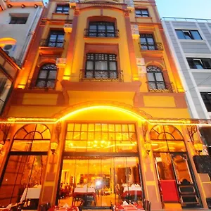 Hotel de apartamente The Old Ottoman Castle