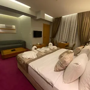 Won Plaza Апарт-отель