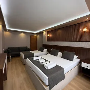 فندق Ueskuedar